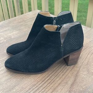 Lucky Brand Leather Black Ankle Boots with Chunky Heel